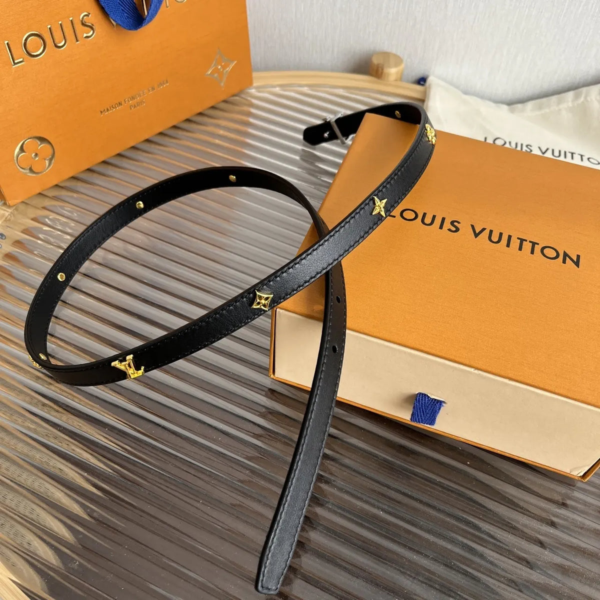 Louis Vuitton Black Skinny Belt - Hình 3