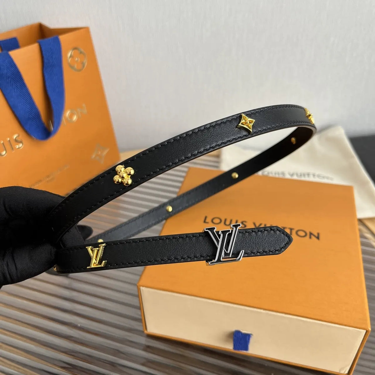 Louis Vuitton Black Skinny Belt - Hình 4