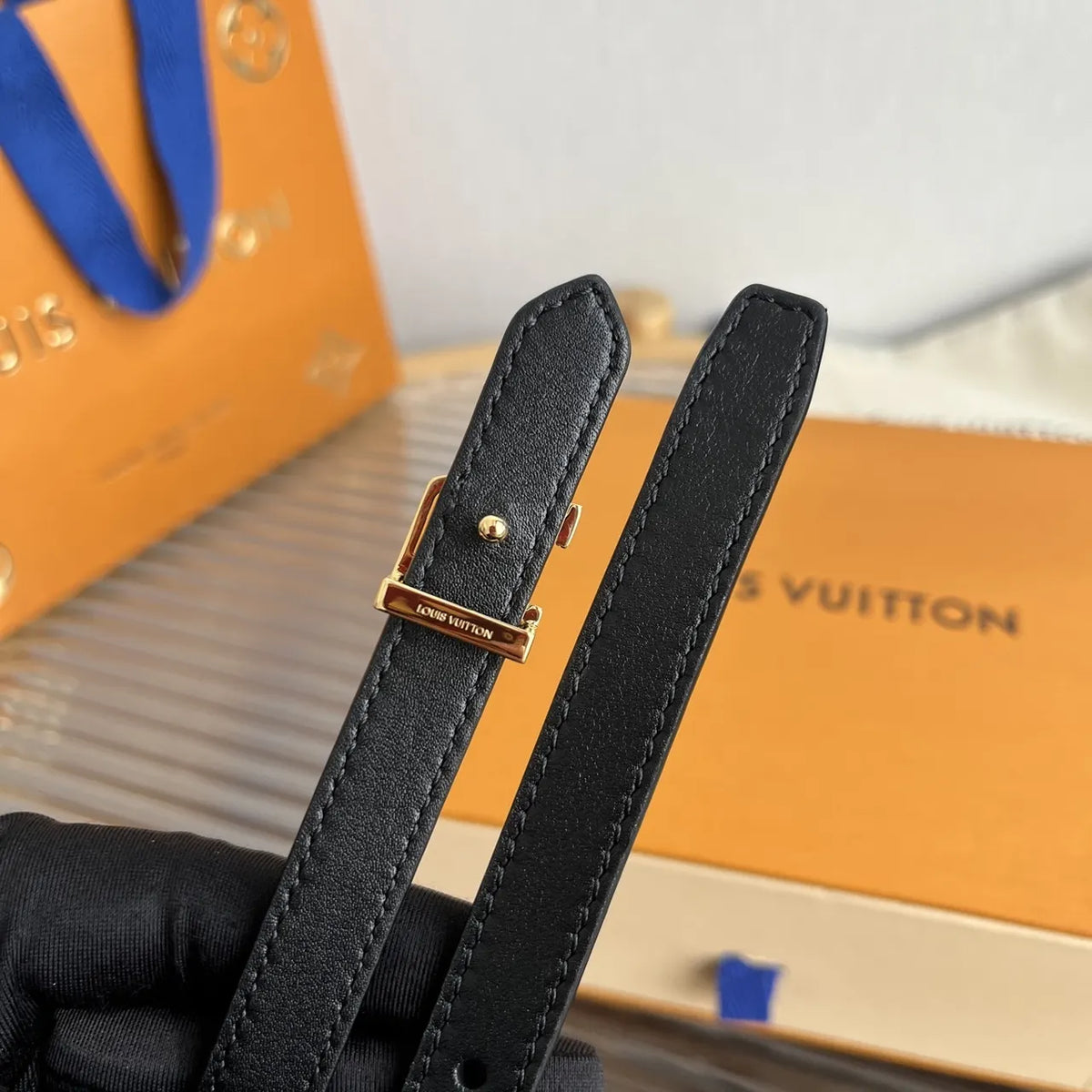 Louis Vuitton Mini Black Leather Belt - Hình 7