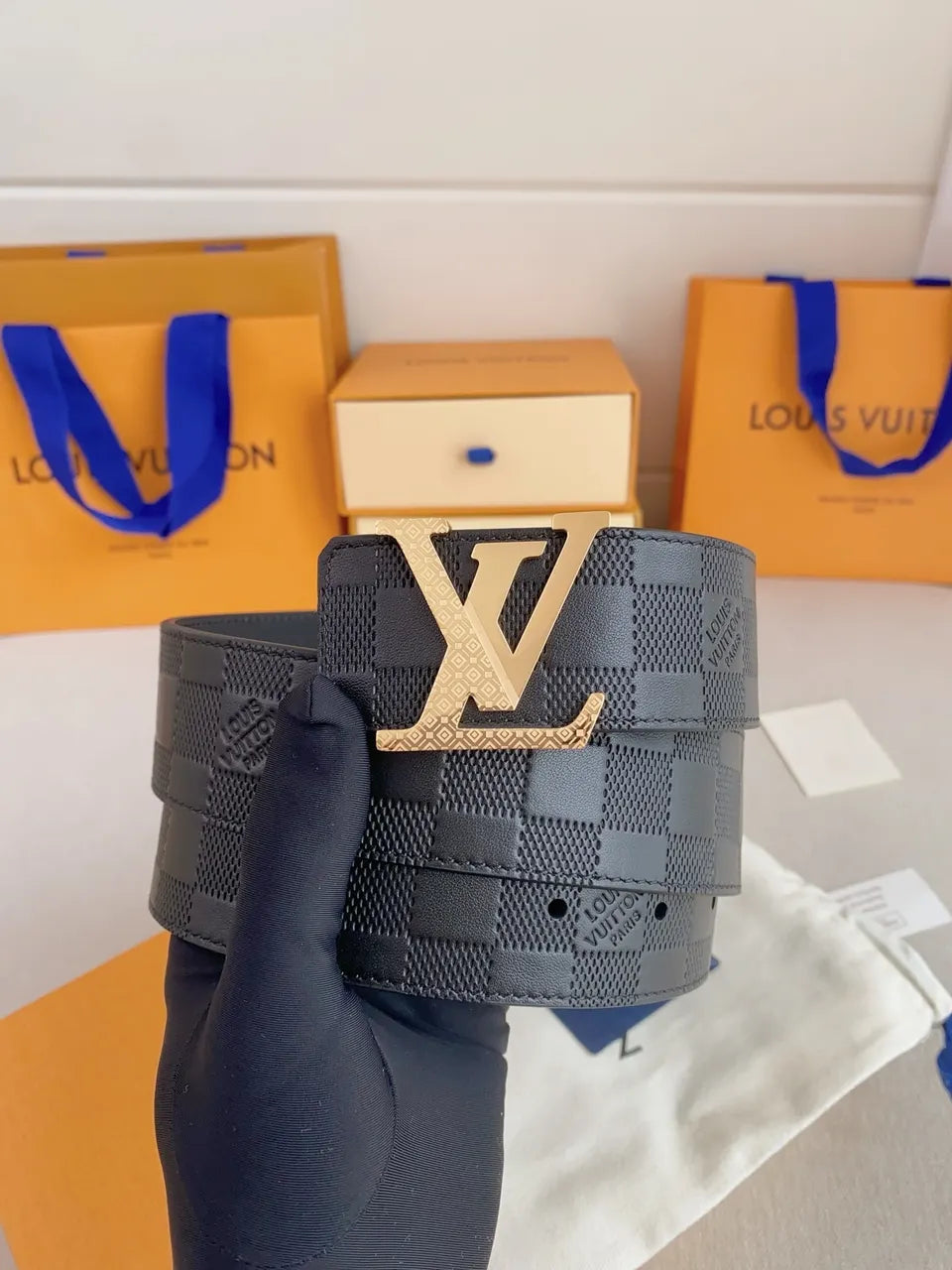 Damier Infini Gold Buckle Belt - Hình 3