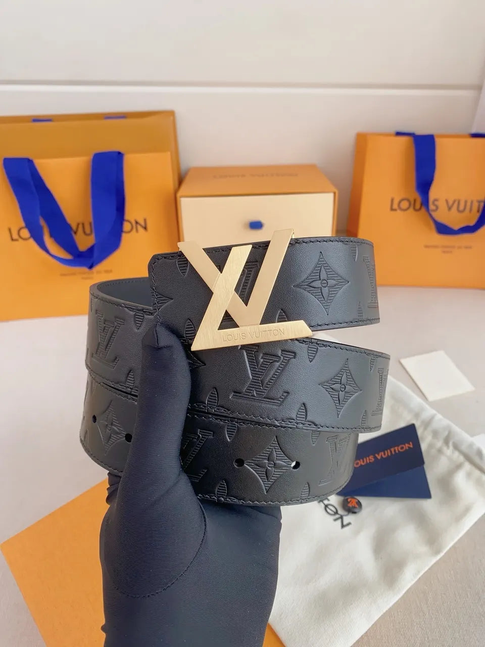 Black LV Upside Down Belt - Hình 3