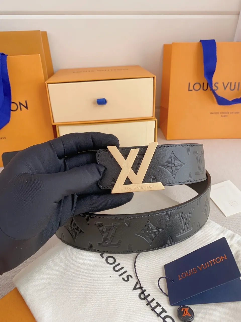 Black LV Upside Down Belt - Hình 5