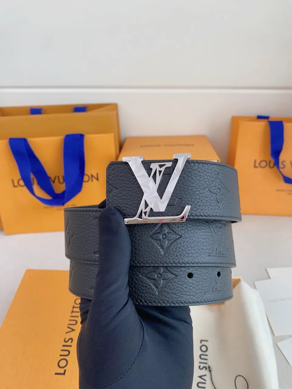 LV Black Leather Geometric Belt - Hình 3