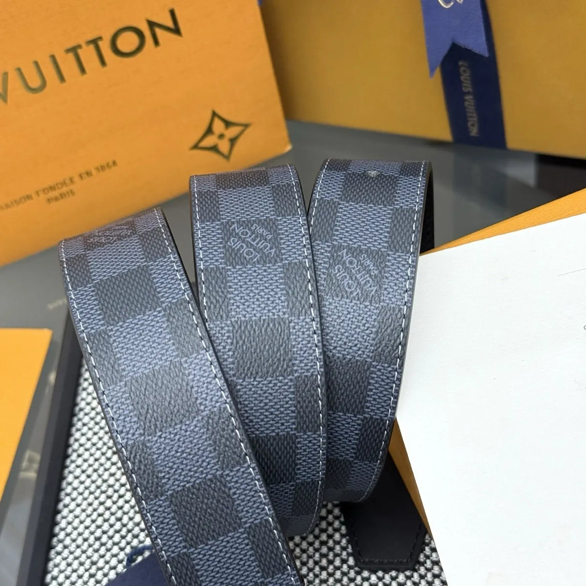 Louis Vuitton Damier Cobalt Belt silver - Hình 2