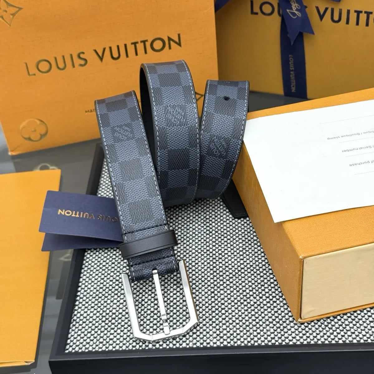 Louis Vuitton Damier Cobalt Belt silver - Hình 3