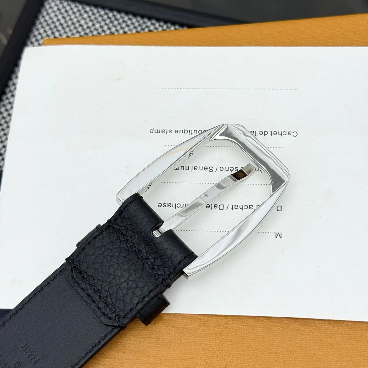 Louis Vuitton Black Pebbled Leather Belt silver - Hình 5