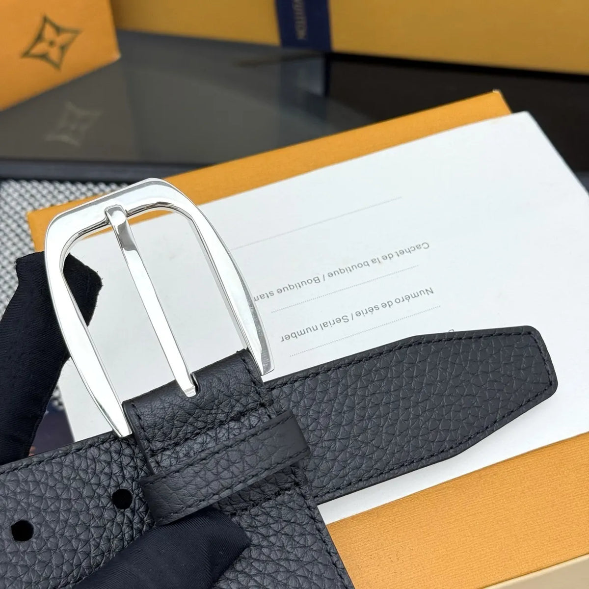 Louis Vuitton Black Pebbled Leather Belt silver - Hình 7