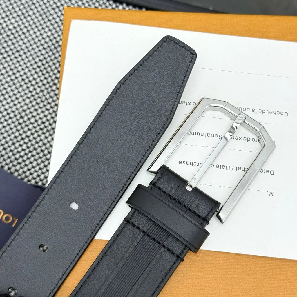 Louis Vuitton Black Textured Leather Belt - Hình 8