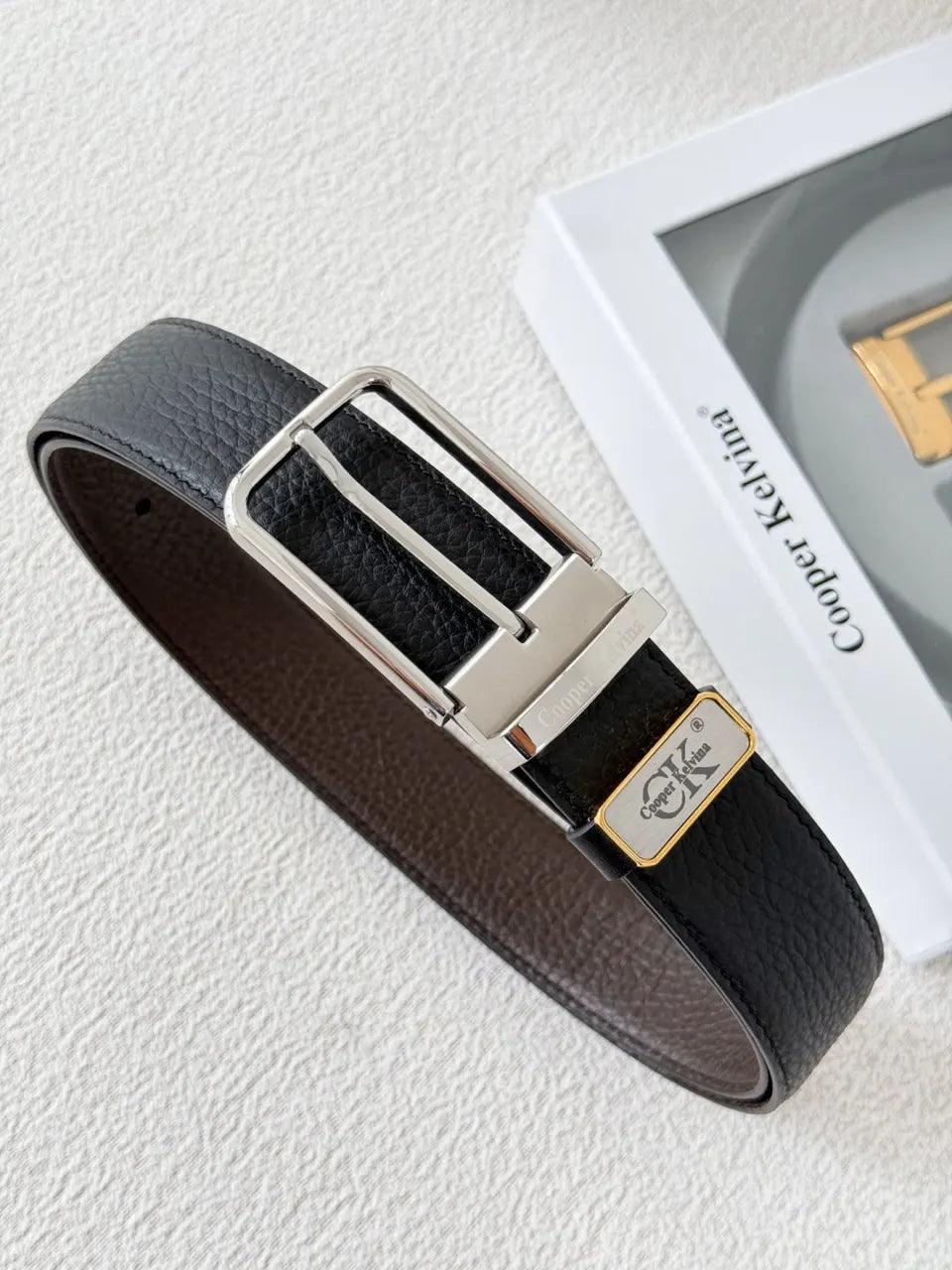 reversible Cooper Kelvina Black Leather Belt - Hình 3