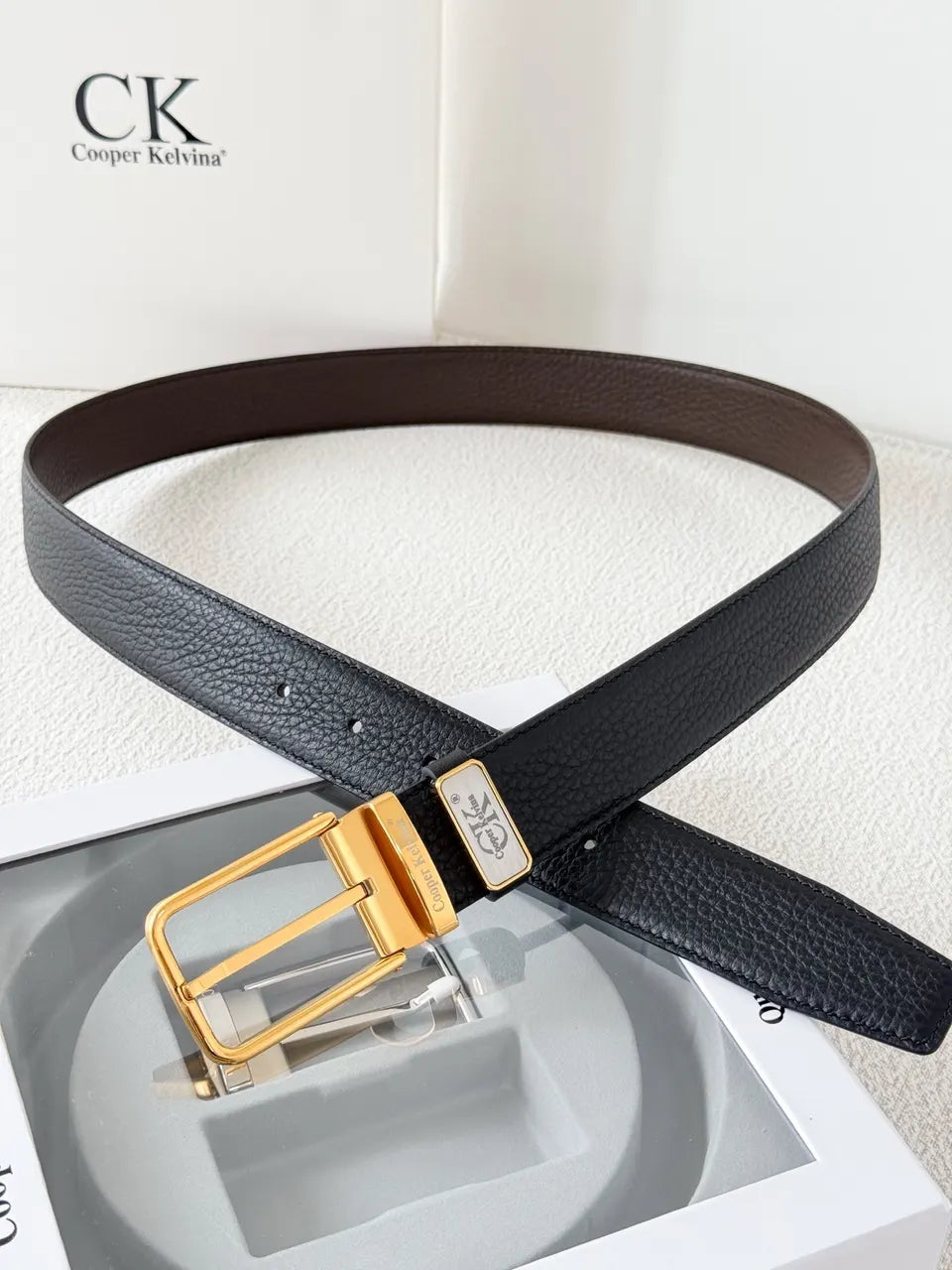 Cooper Kelvina Reversible Leather Belt - Hình 8