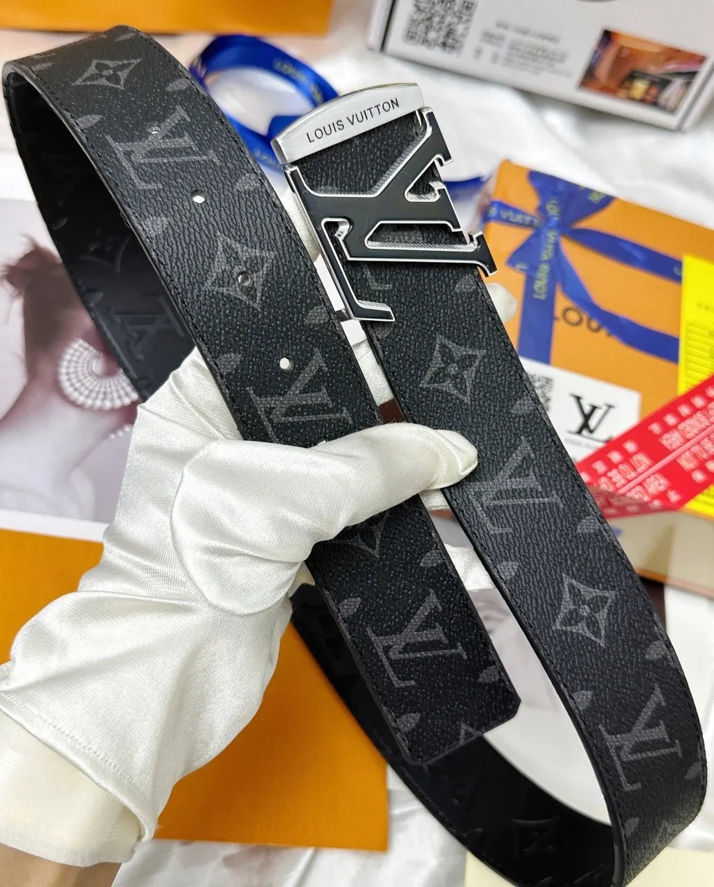 Louis Vuitton Gunmetal Buckle Belt - Hình 4