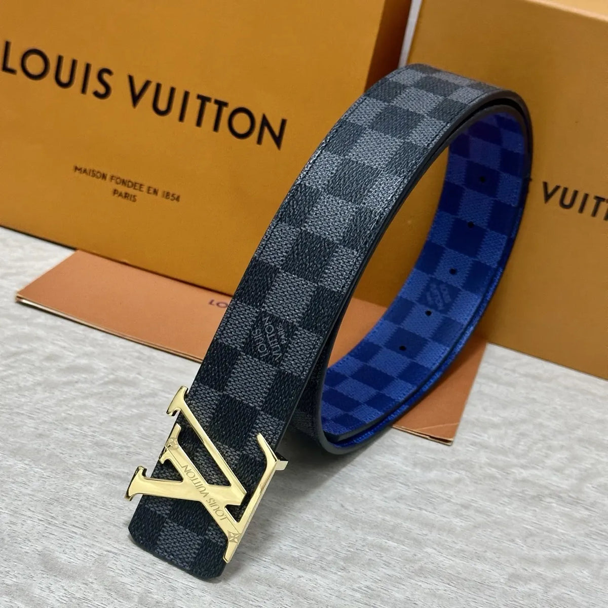 Damier Cobalt Louis Vuitton Belt - Hình 3
