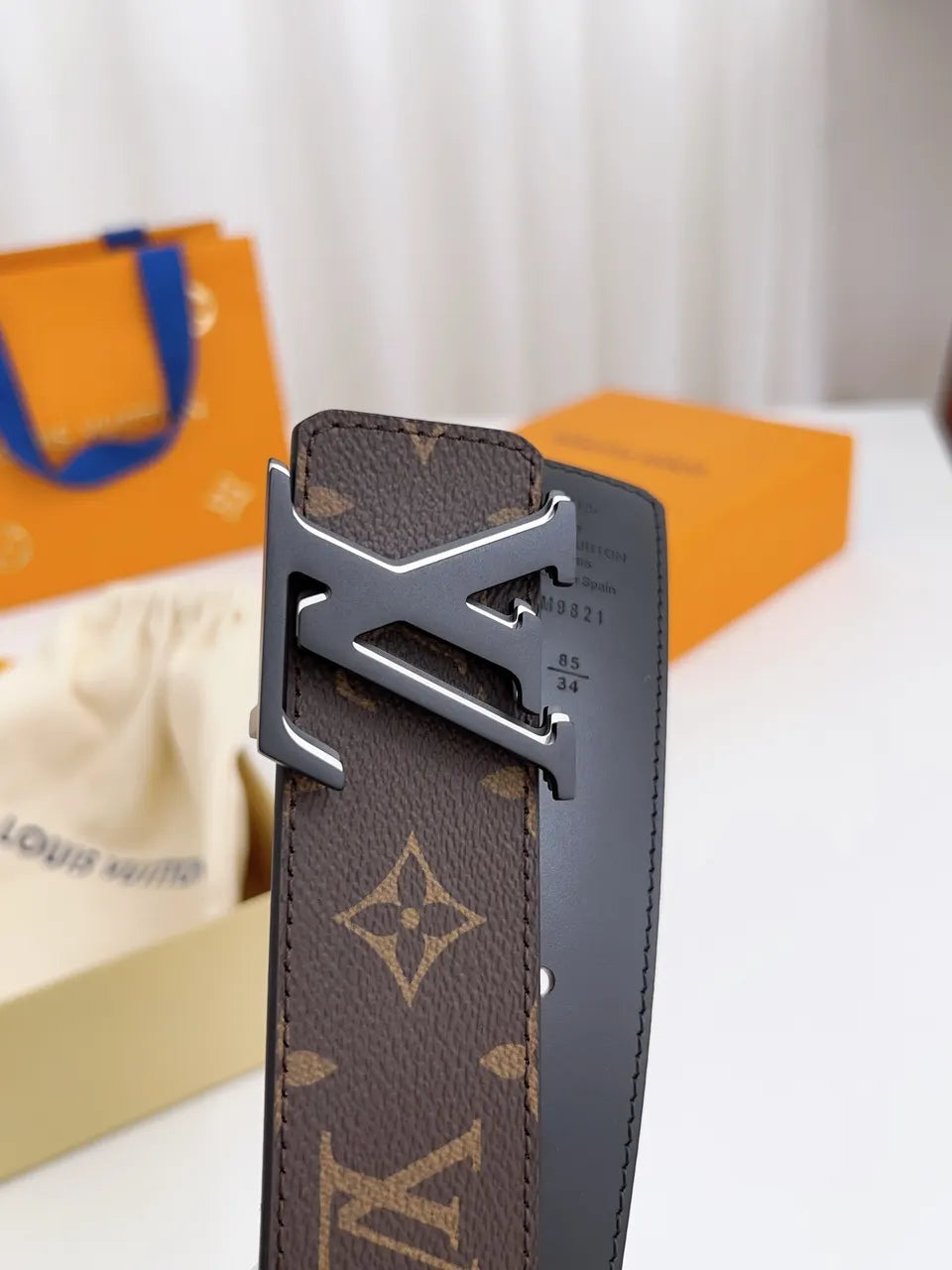 black Louis Vuitton Monogram Brown Belt - Hình 4