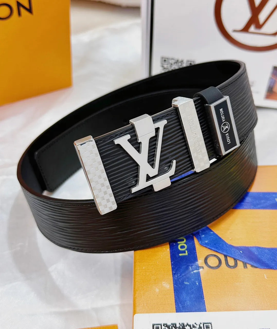 silver Louis Vuitton Textured Leather Belt - Hình 2