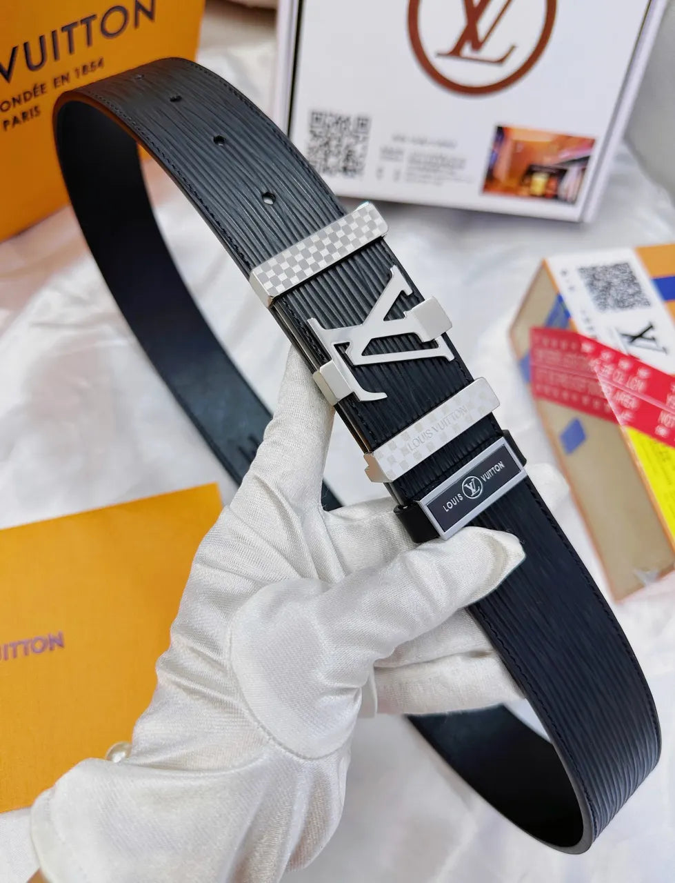 Louis Vuitton Black Epi Leather Belt silver lv - Hình 4