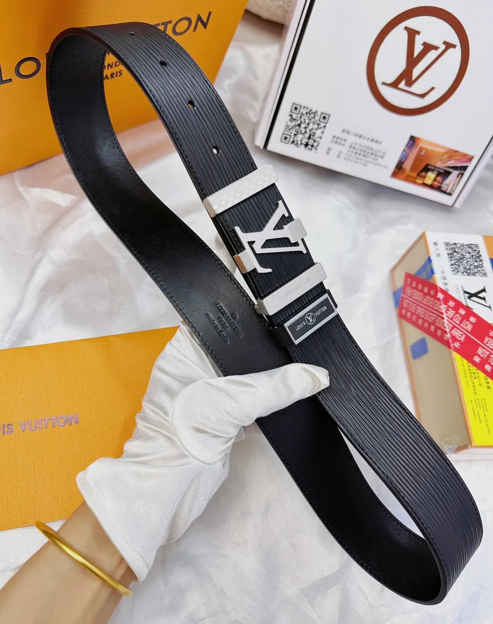 Louis Vuitton Black Epi Leather Belt silver lv - Hình 5