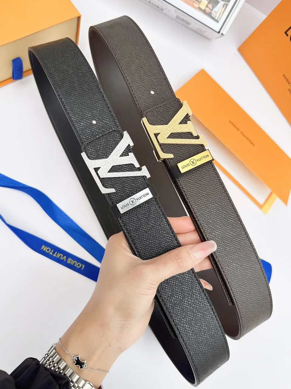 Chocolate Taurillon Leather Belt - Hình 5