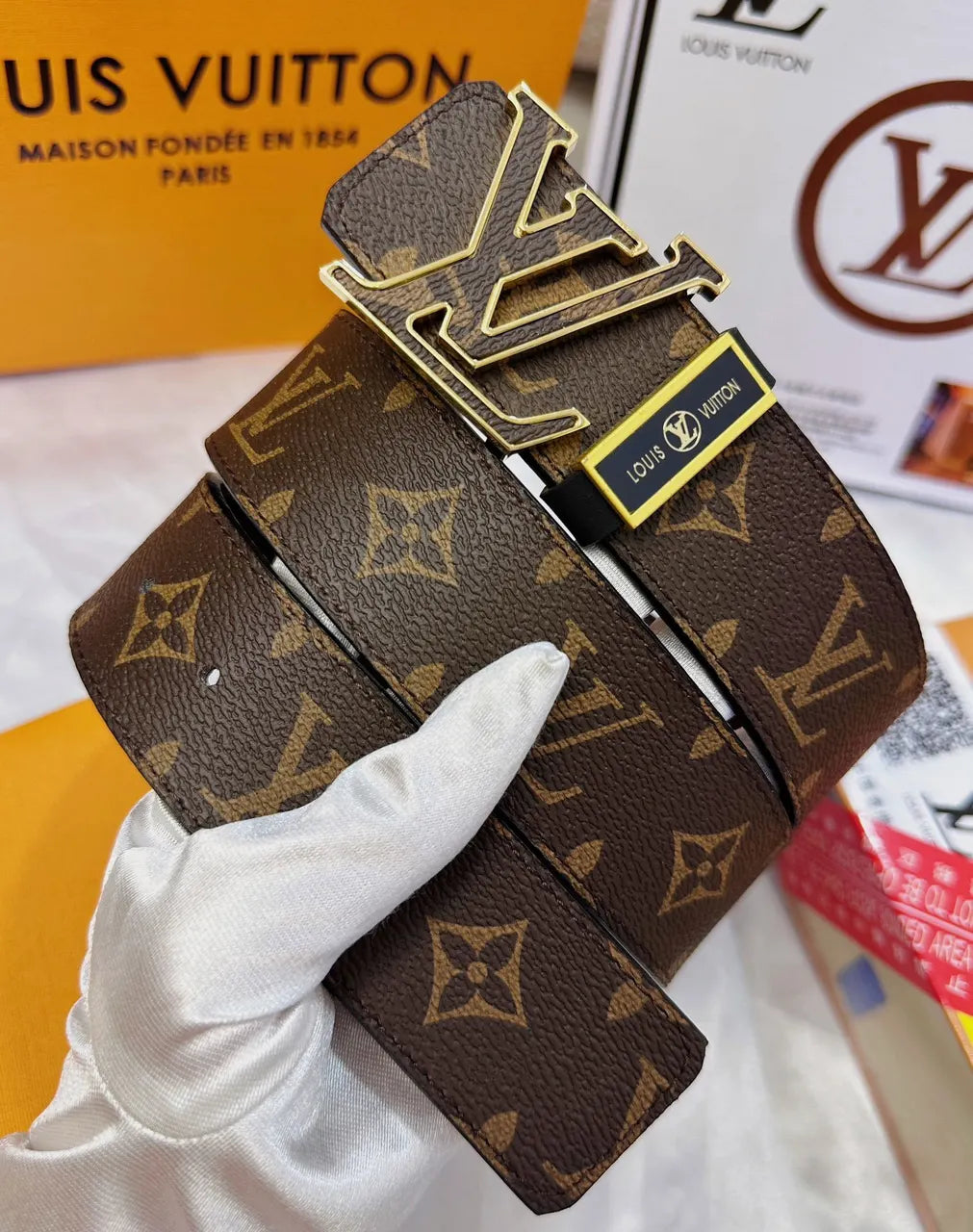 Brown Monogram LV Belt - Hình 2