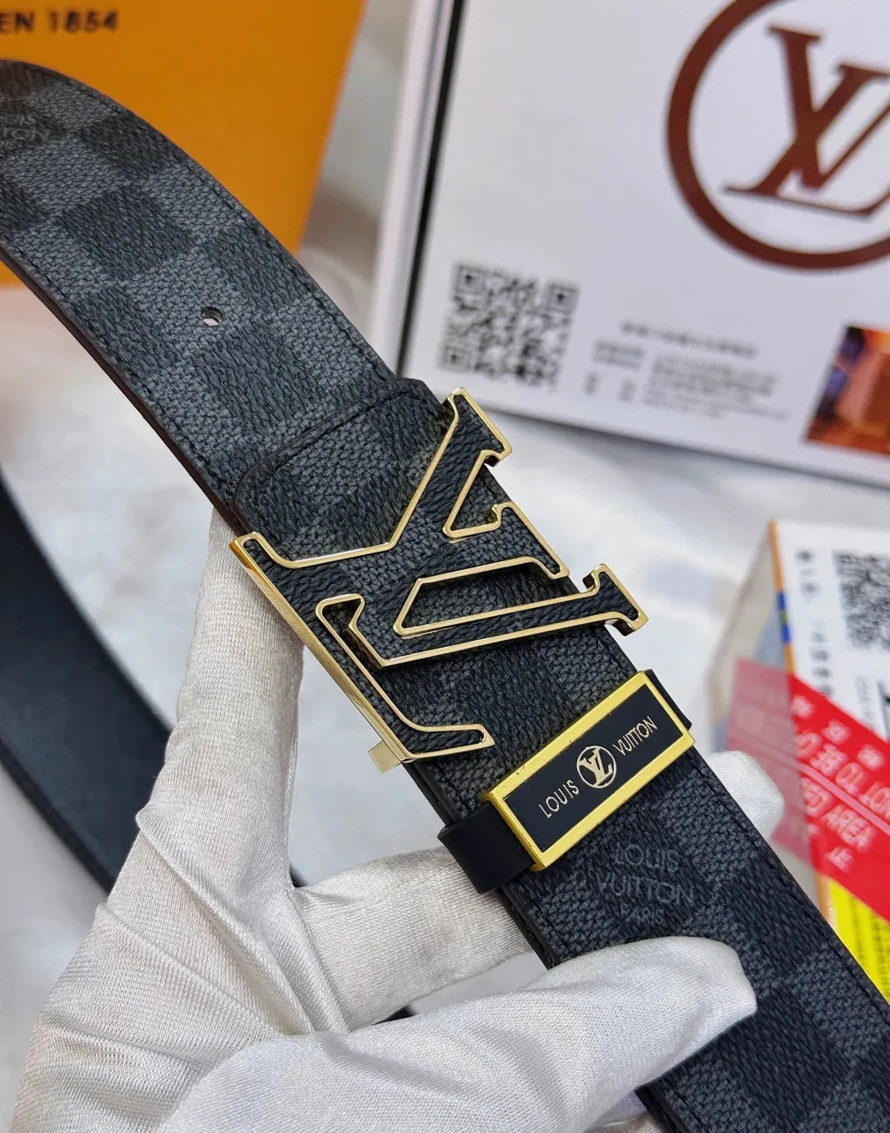 gold Louis Vuitton Damier Infini Belt - Hình 6
