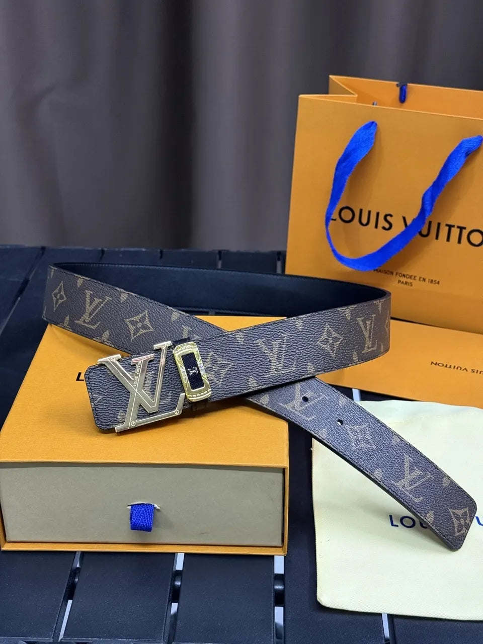Louis Vuitton Monogram Classic Belt