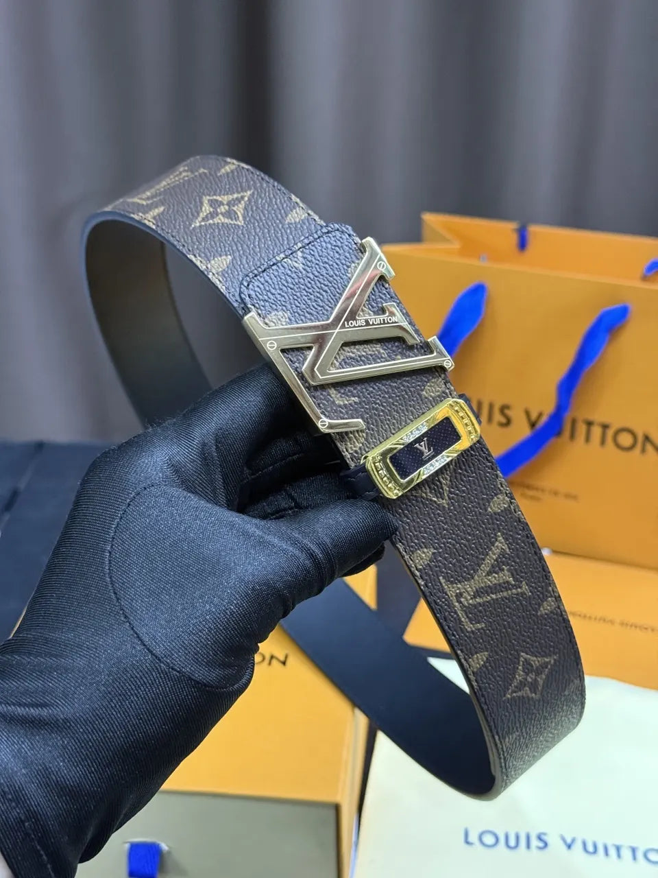 Louis Vuitton Monogram Classic Belt - Hình 4