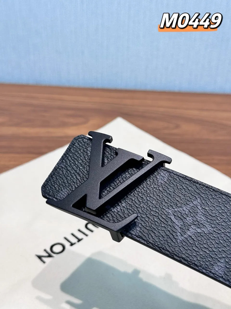 Matte Black LV Buckle Belt - Hình 4