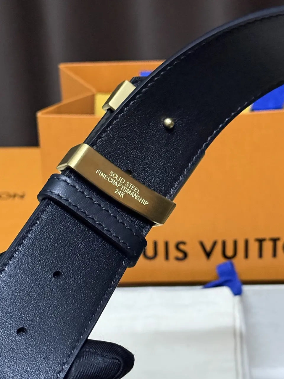 Louis Vuitton Gold Crystal Belt - Hình 8