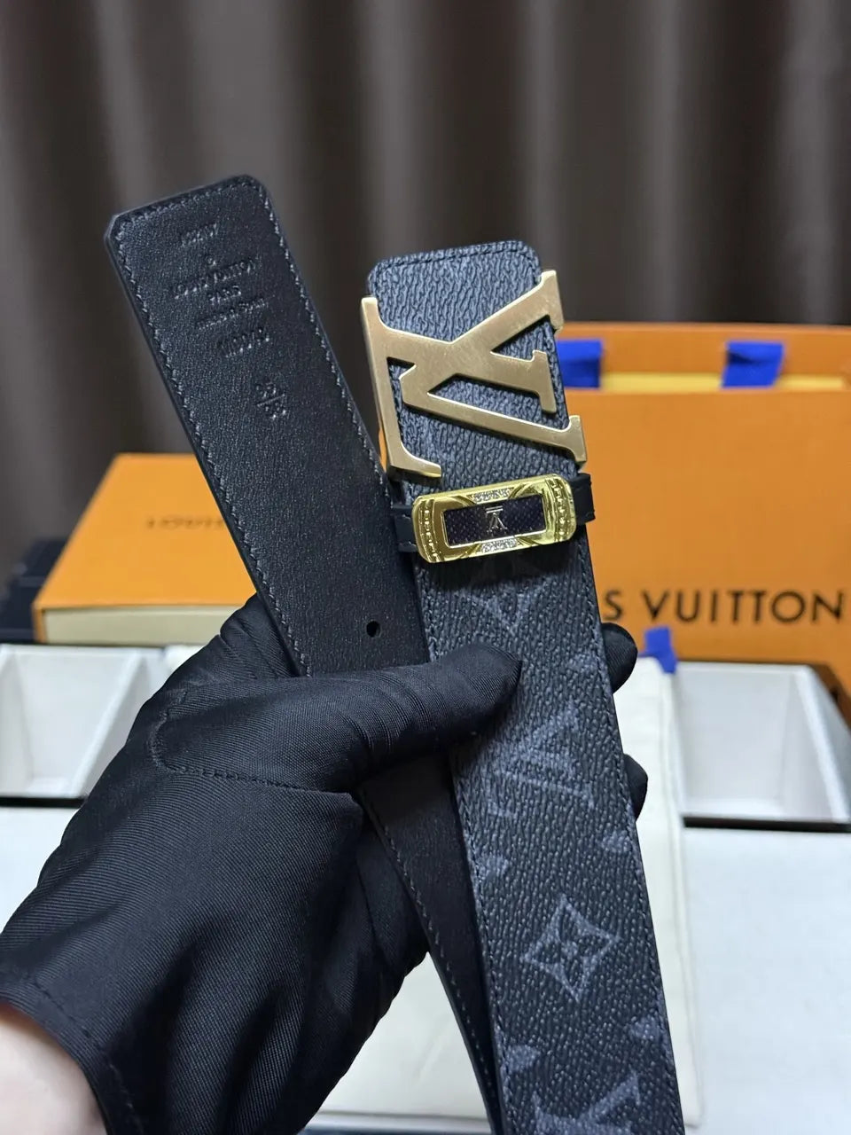 shadow Louis Vuitton Black Monogram Belt - Hình 4