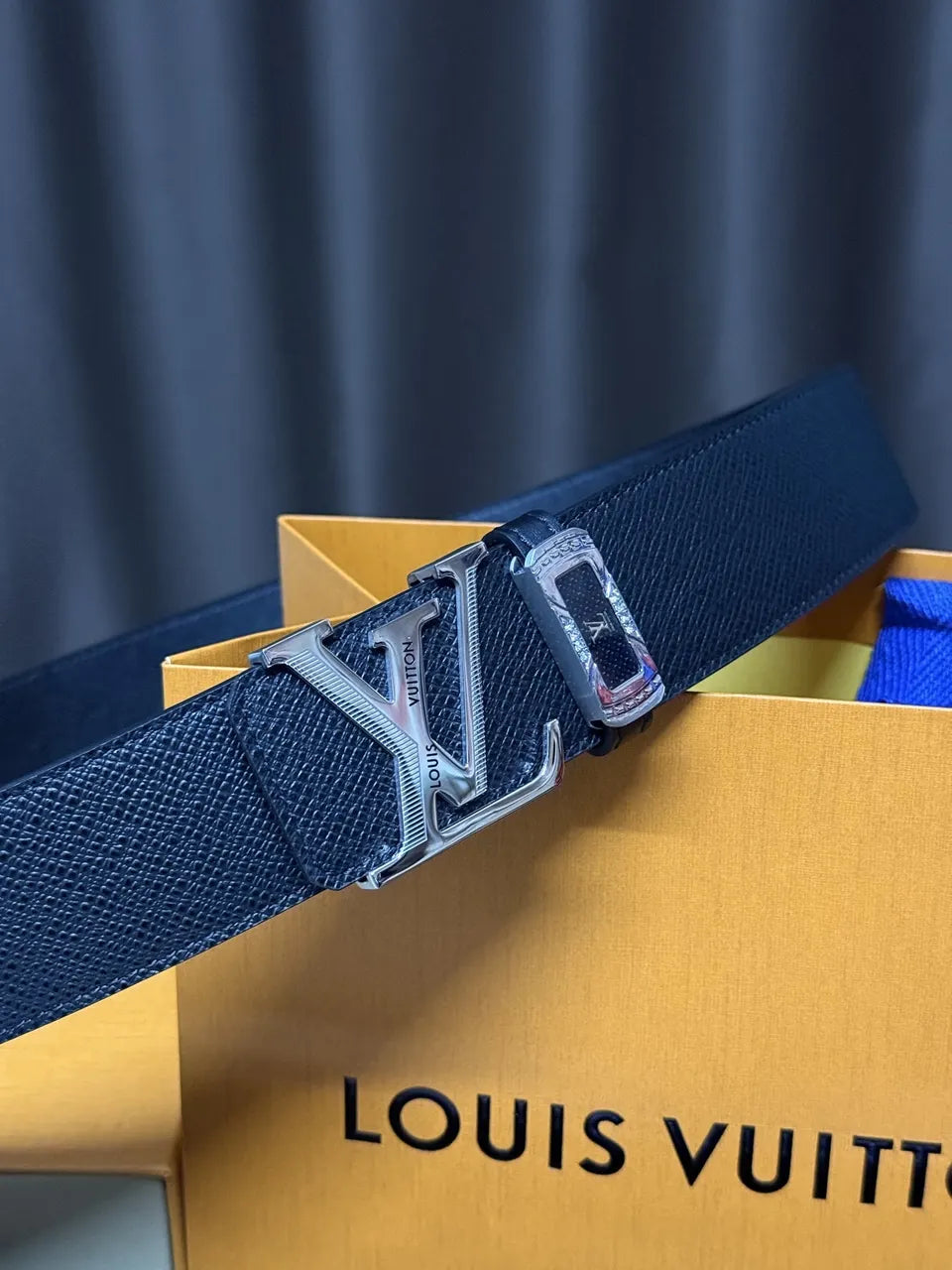 LV Black Leather Diamante Belt - Hình 8