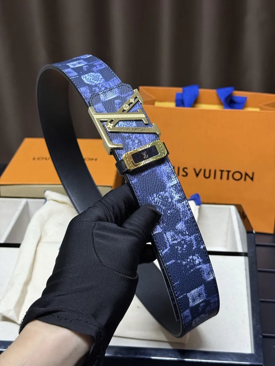 Indigo Patchwork Louis Vuitton Belt - Hình 6