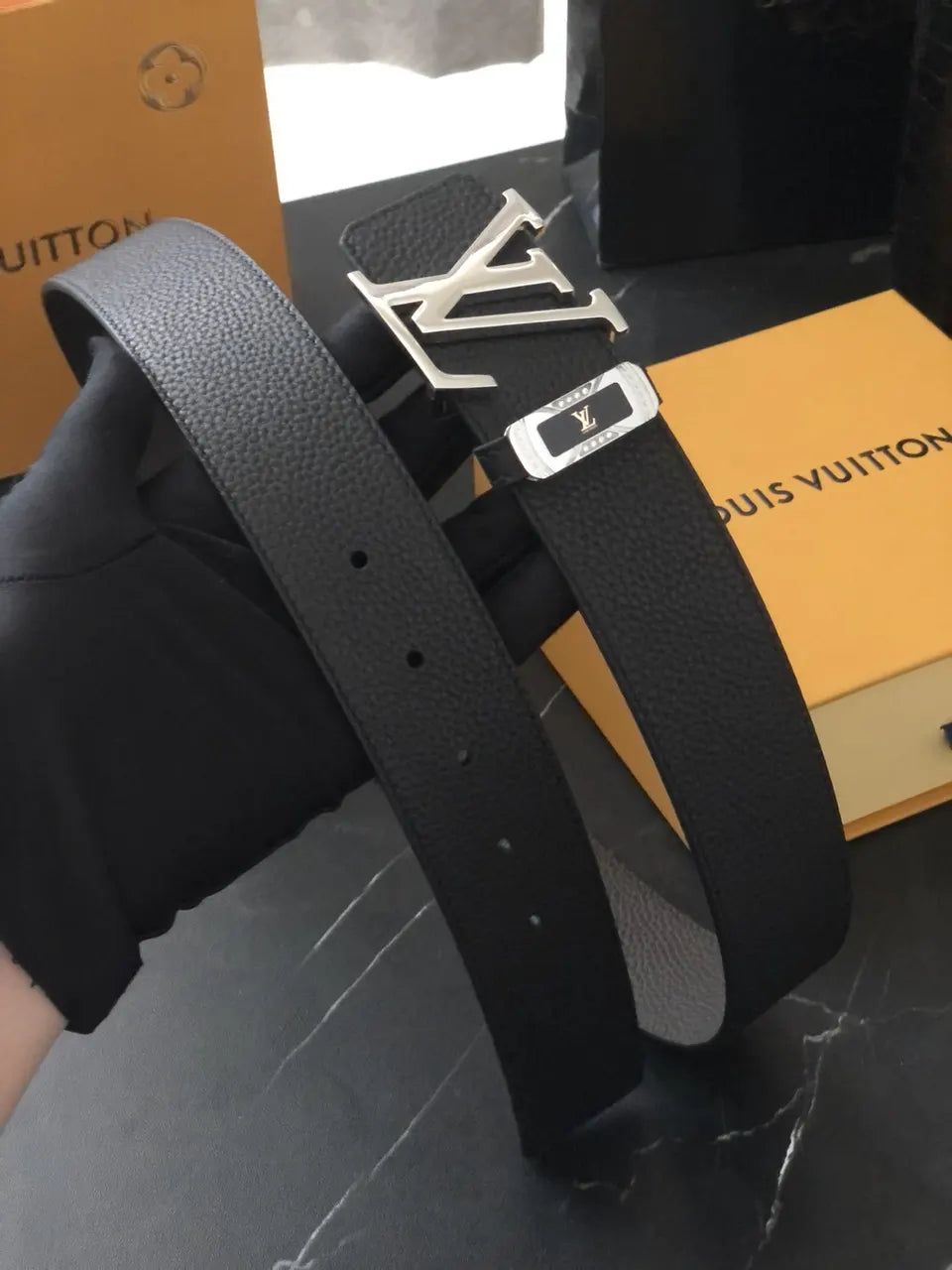Louis Vuitton Black Taurillon Leather Belt lv - Hình 3