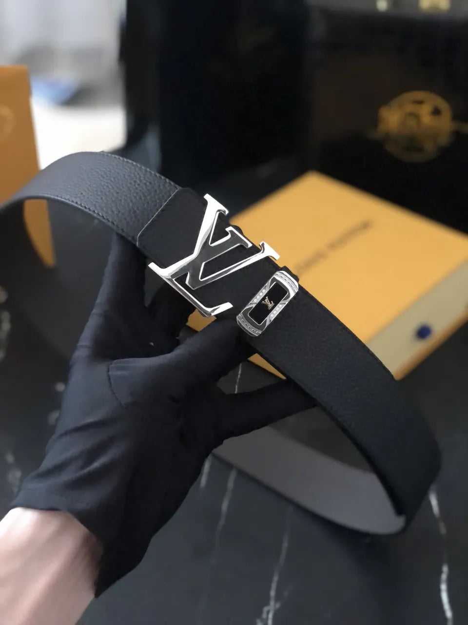 Louis Vuitton Black Taurillon Leather Belt lv - Hình 4