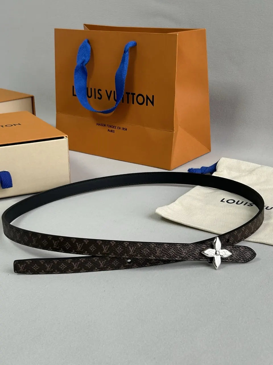 monogram Louis Vuitton Flower Belt Brown - Hình 7