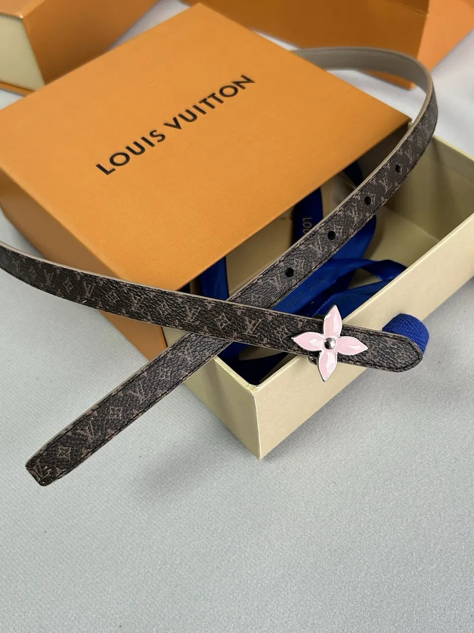 LV Taupe Monogram Skinny Belt - Hình 6