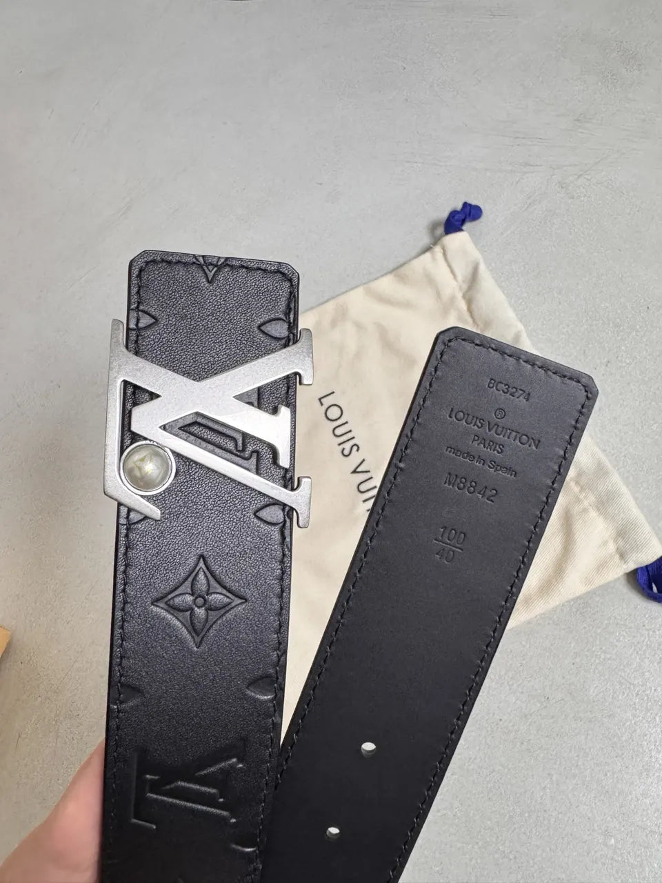 silver Louis Vuitton Black Embossed Belt - Hình 4