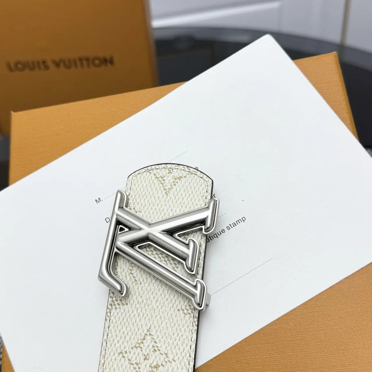 Louis Vuitton Off-White Belt - Hình 7