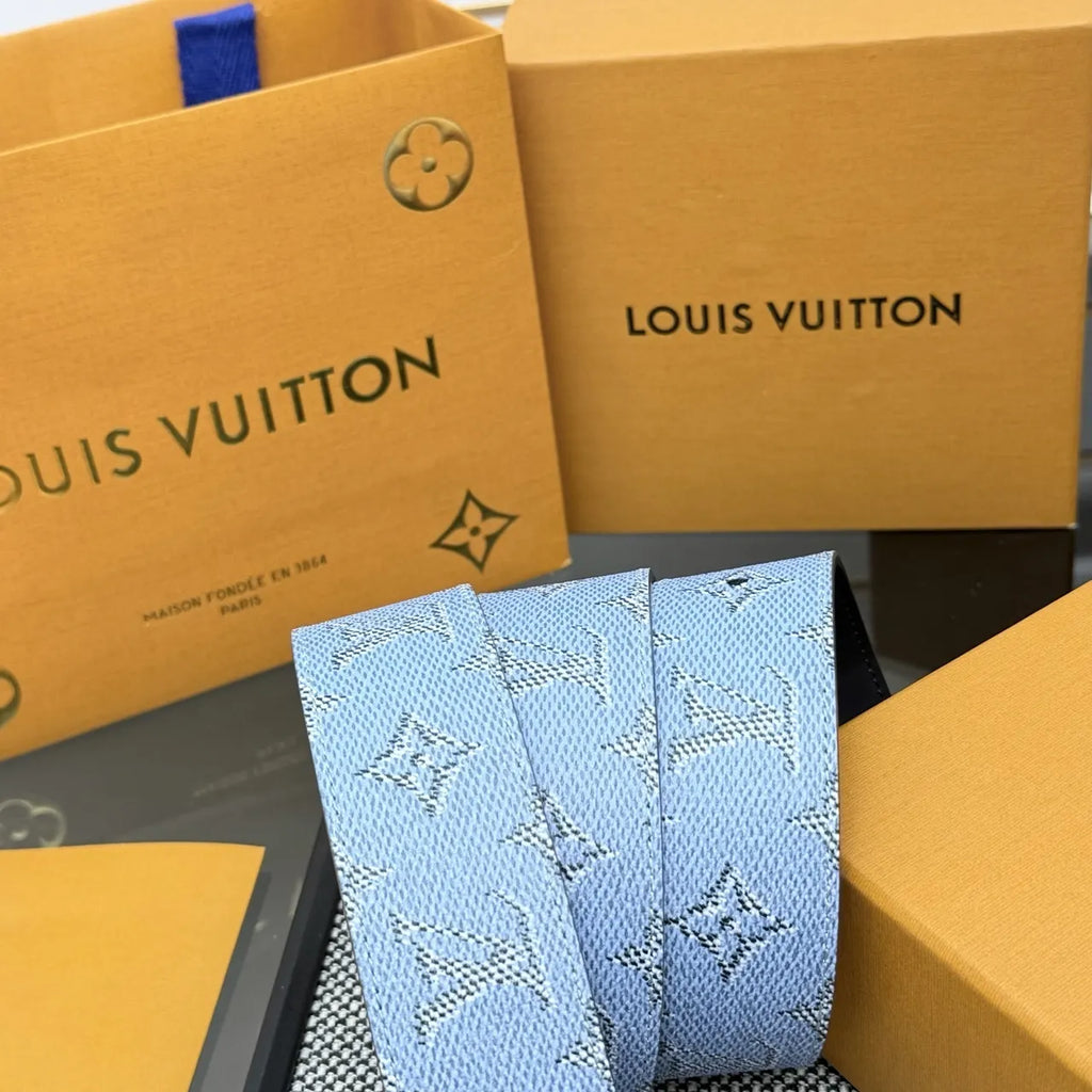 monogram Louis Vuitton Sky Blue Belt - Hình 3