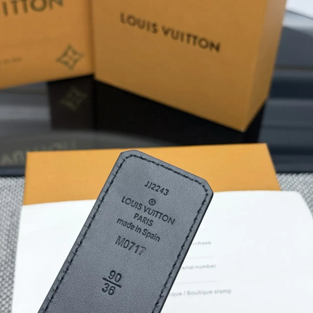 Louis Vuitton Black Leather Belt gold lv - Hình 3