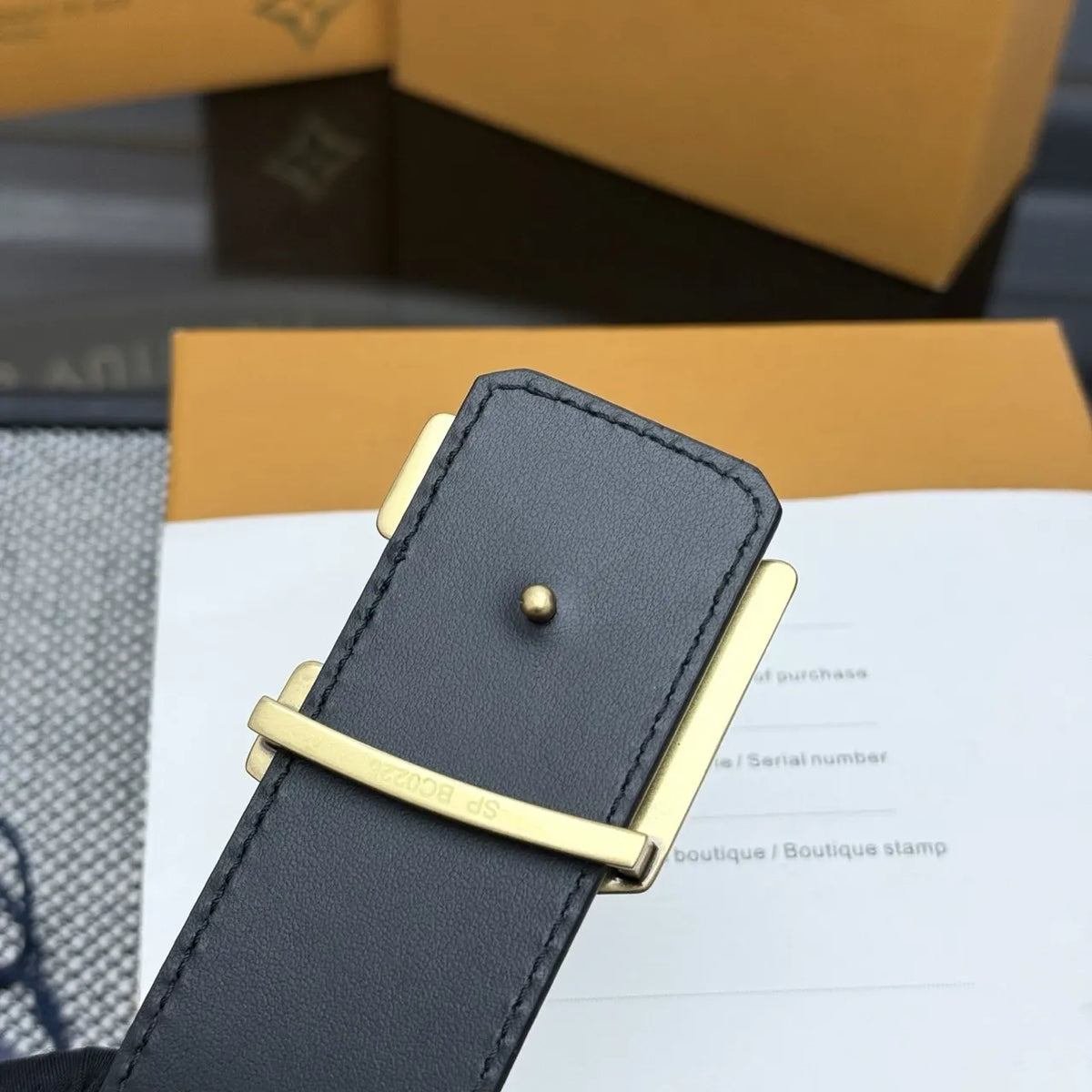 Louis Vuitton Black Leather Belt gold lv - Hình 6
