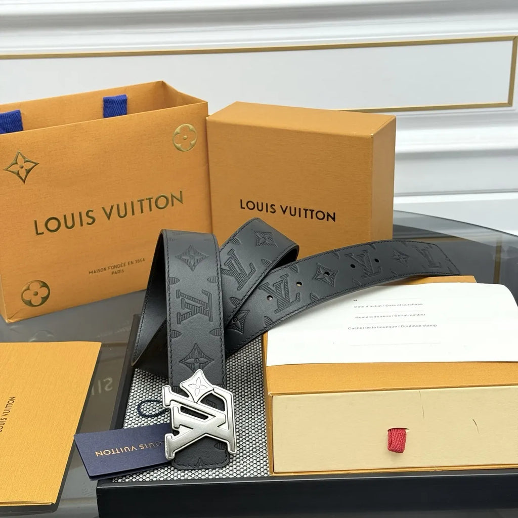 silver Louis Vuitton Matte Black LV Initial Belt - Hình 2
