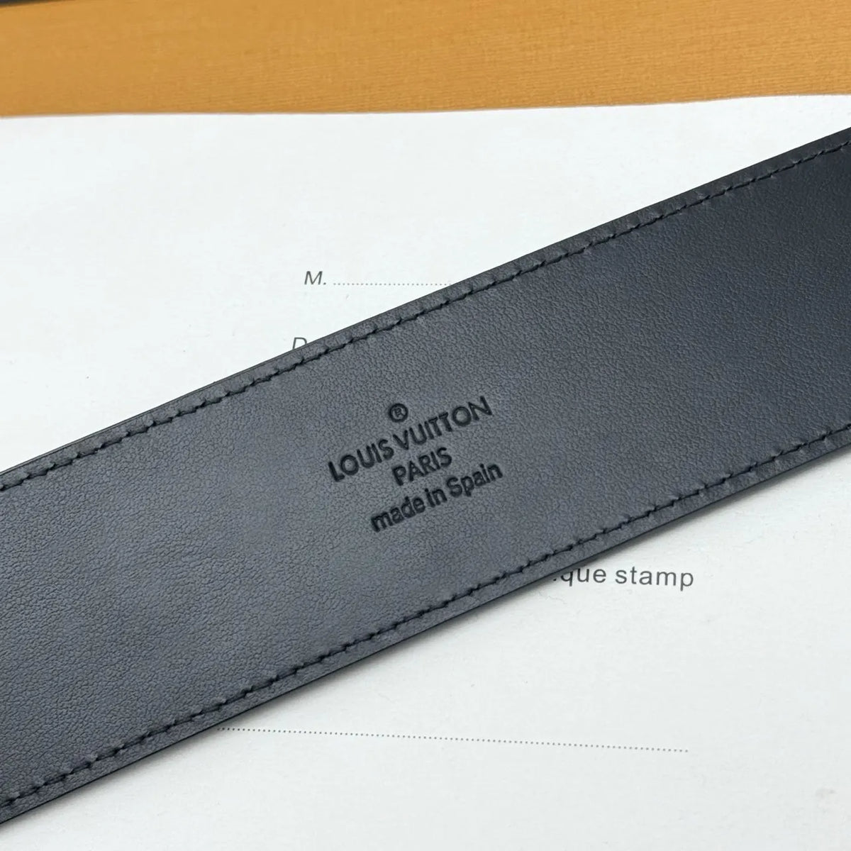 black Louis Vuitton Epi Leather Belt - Hình 8