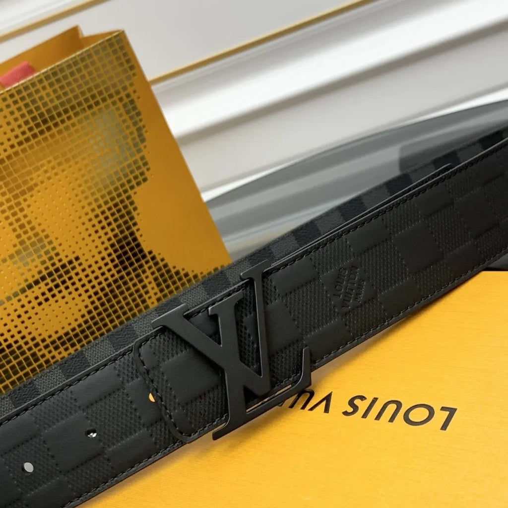 matte Louis Vuitton Damier Infini Black Belt