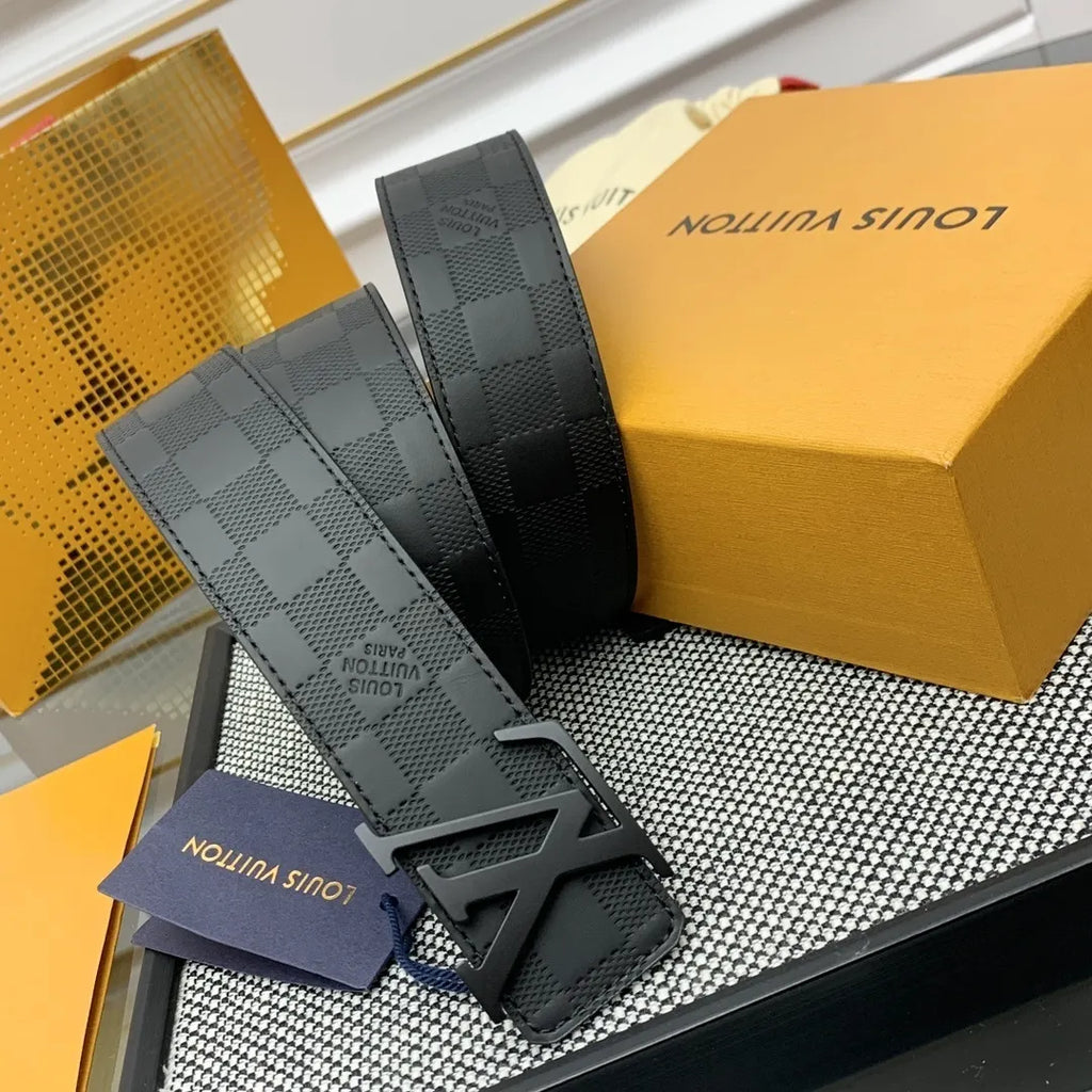 matte Louis Vuitton Damier Infini Black Belt - Hình 4