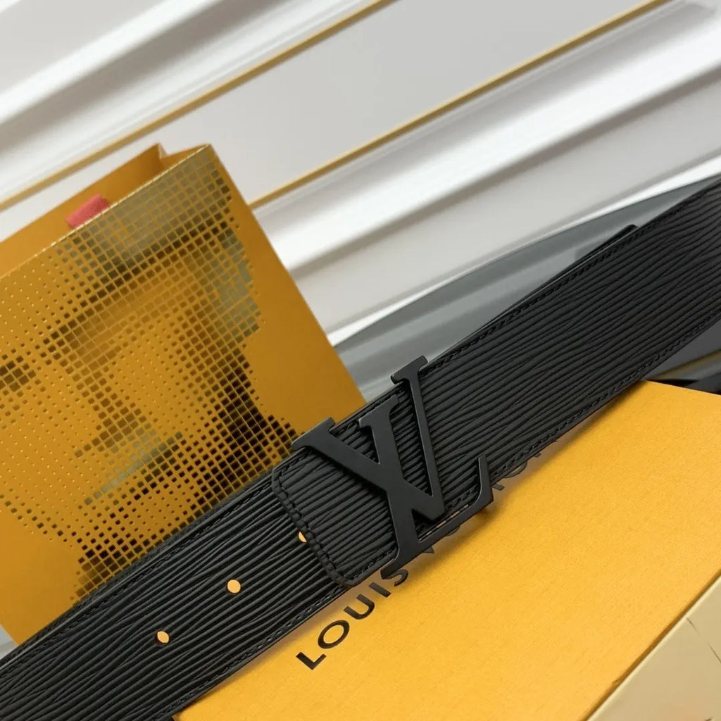 matte Louis Vuitton Black Epi Leather Belt