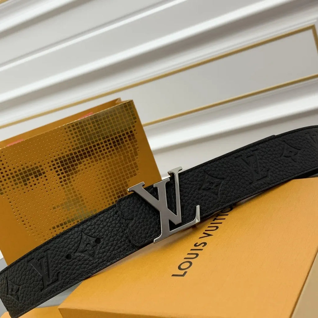 Louis Vuitton Black Leather Silver LV Buckle Belt