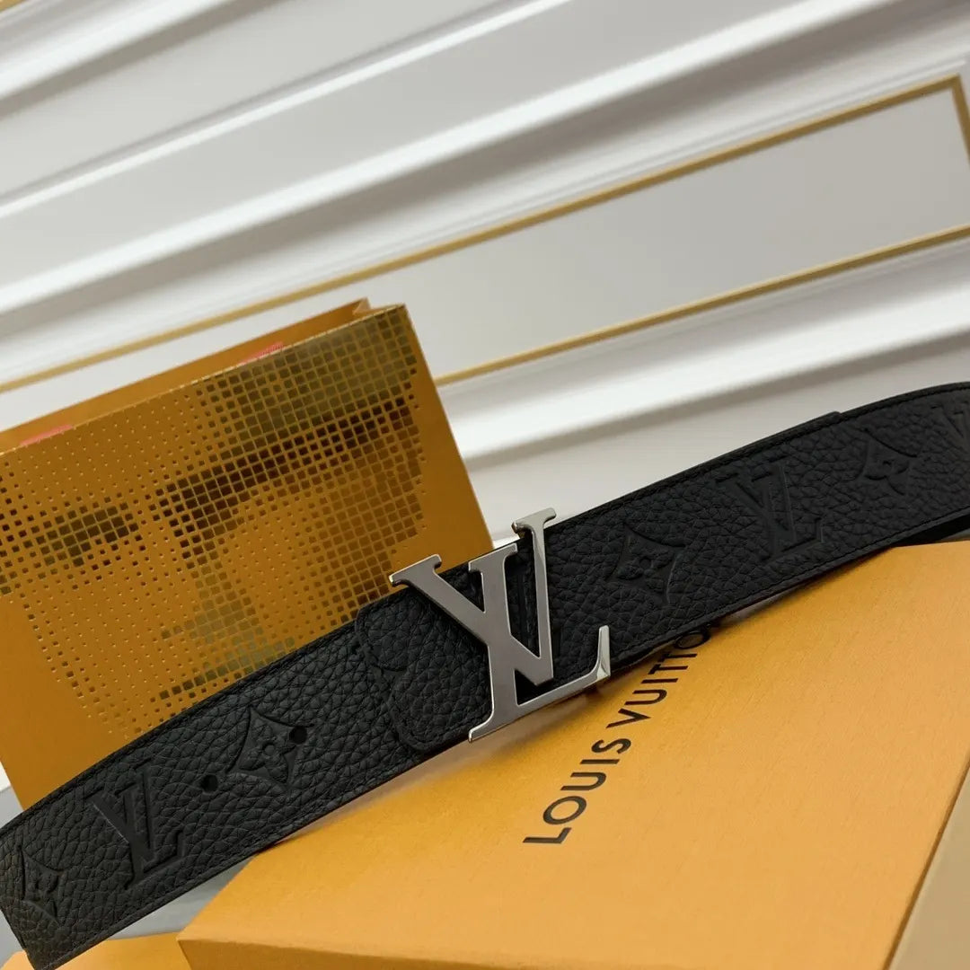 Louis Vuitton Black Leather Silver LV Buckle Belt