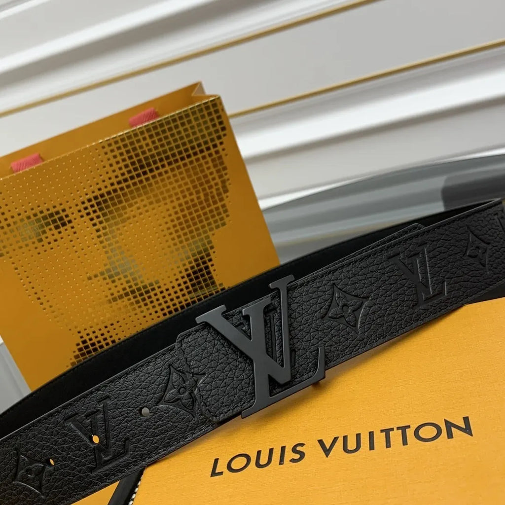 Louis Vuitton Matte Black Buckle Belt