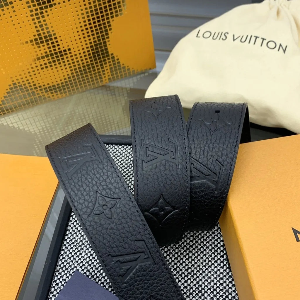 Louis Vuitton Matte Black Buckle Belt - Hình 4