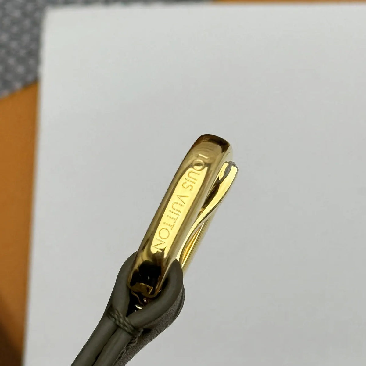 Louis Vuitton Olive Green Skinny Belt - Hình 9