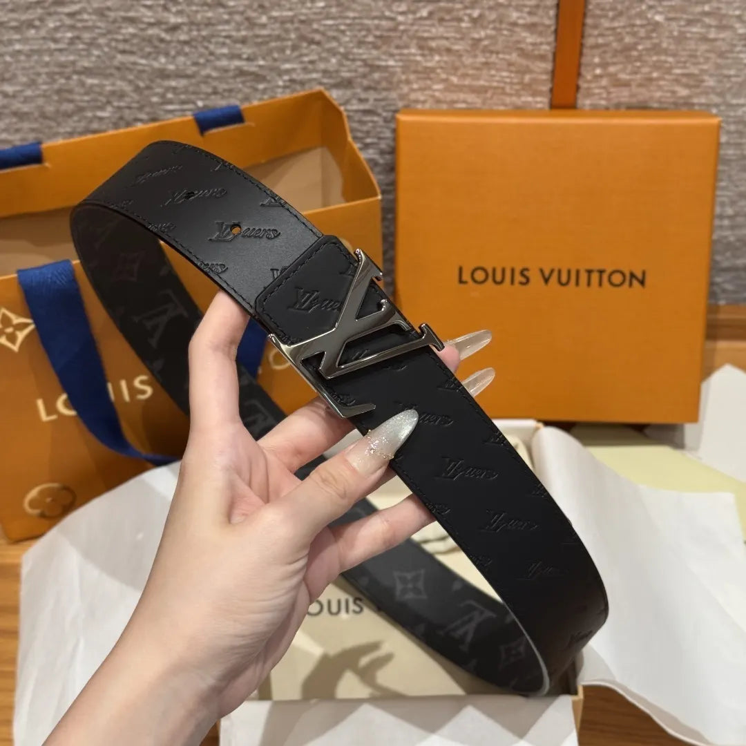 silver Louis Vuitton Matte Black Embossed Belt - Hình 4